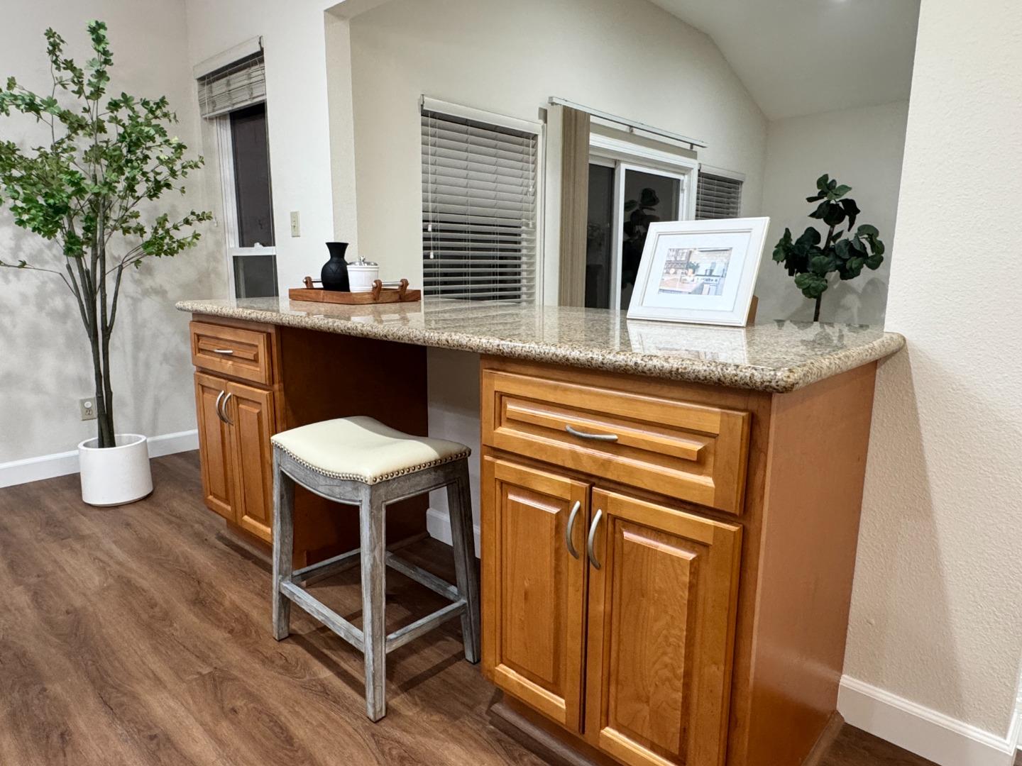 Detail Gallery Image 13 of 32 For 2329 Dorval Dr, San Jose,  CA 95130 - 4 Beds | 3 Baths