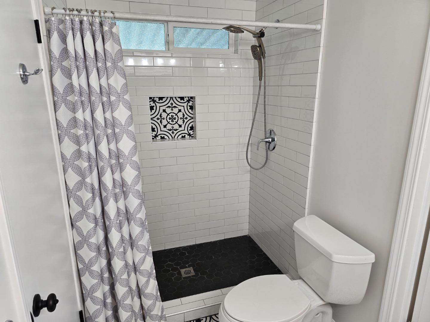 Detail Gallery Image 13 of 37 For 559 Mountain Home Dr #559,  San Jose,  CA 95136 - 3 Beds | 2 Baths