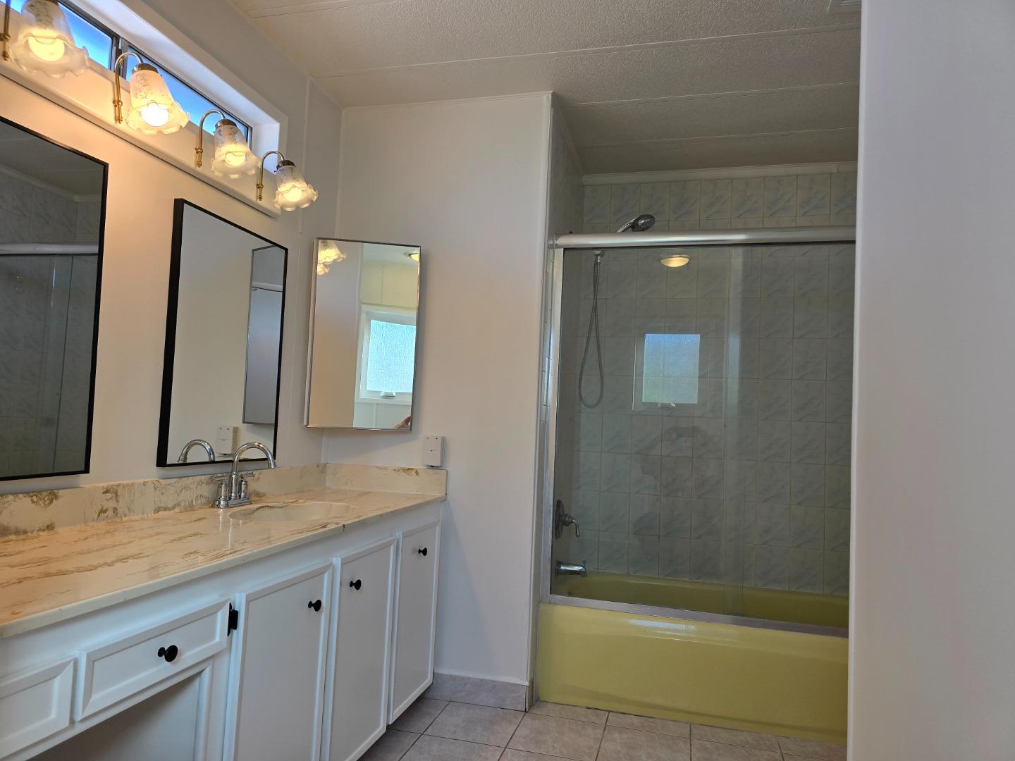 Detail Gallery Image 20 of 37 For 559 Mountain Home Dr #559,  San Jose,  CA 95136 - 3 Beds | 2 Baths