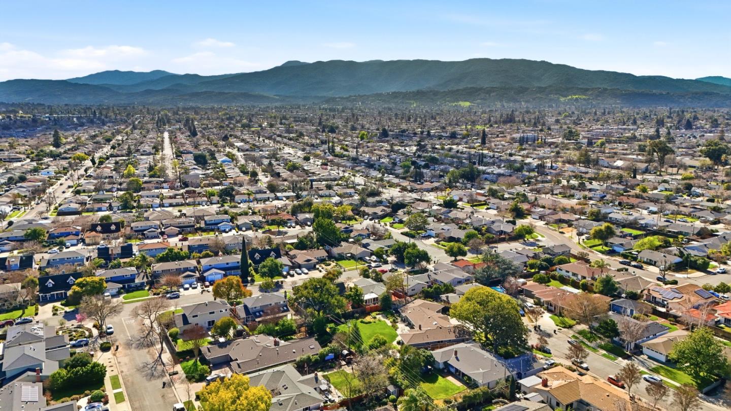 Detail Gallery Image 32 of 32 For 1719 Grizilo Dr, San Jose,  CA 95124 - 3 Beds | 2 Baths