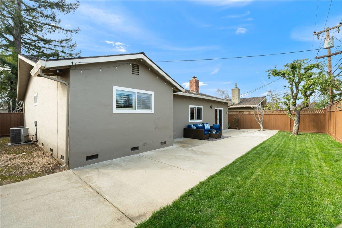 Detail Gallery Image 21 of 26 For 258 Howes Dr, Los Gatos,  CA 95032 - 3 Beds | 2 Baths