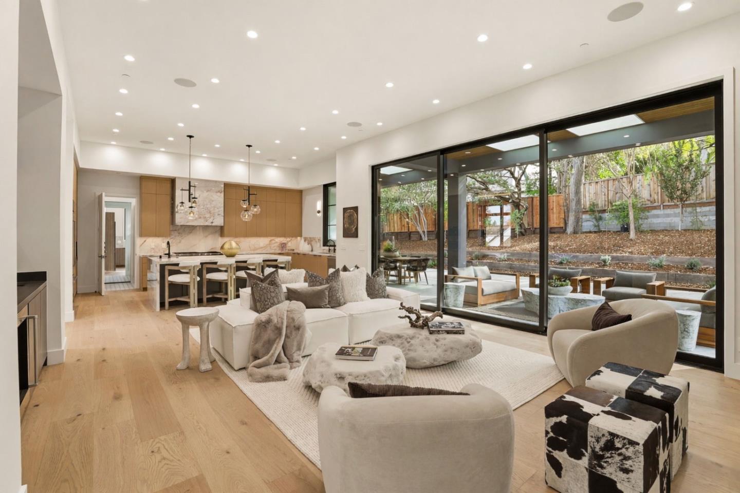 Detail Gallery Image 11 of 40 For 2319 Warner Range Ave, Menlo Park,  CA 94025 - 7 Beds | 8/1 Baths