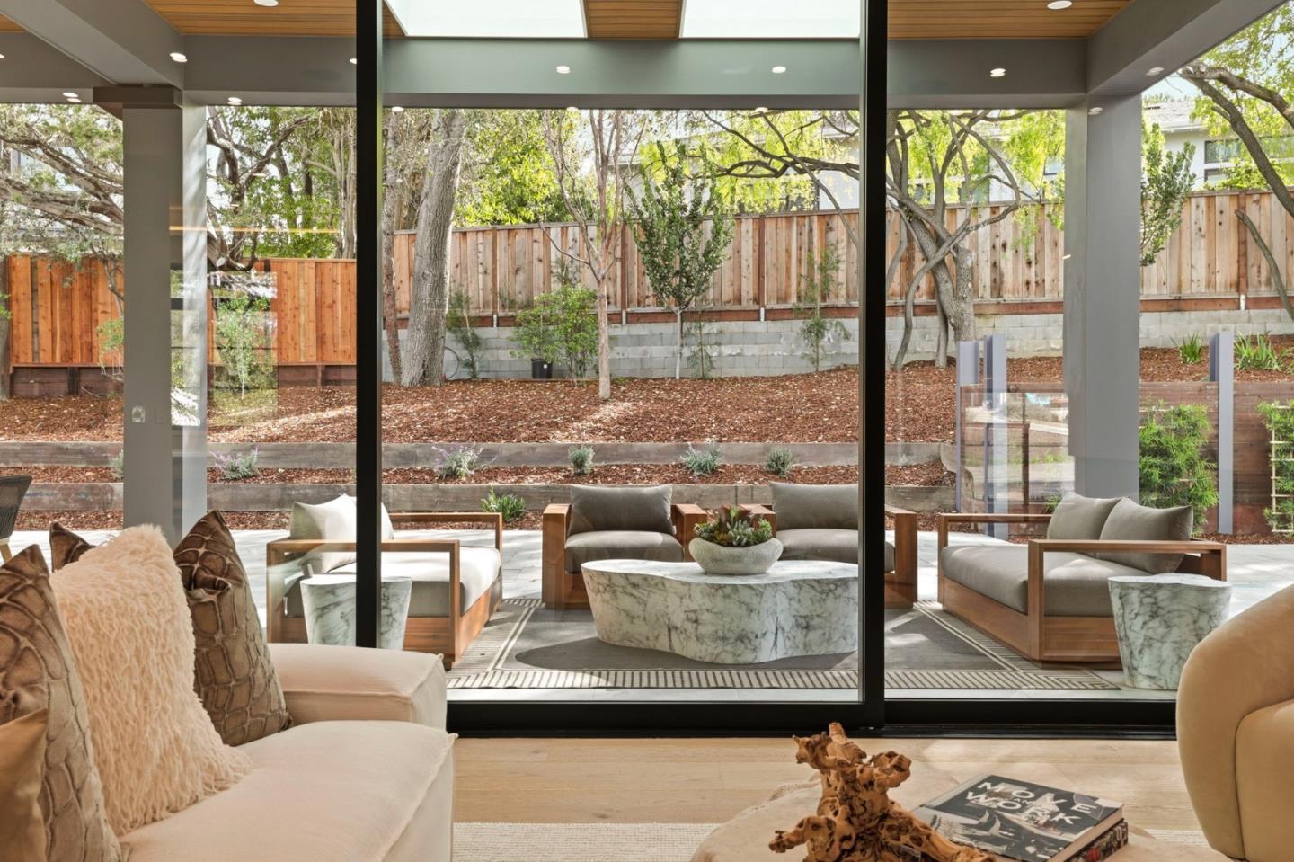 Detail Gallery Image 20 of 40 For 2319 Warner Range Ave, Menlo Park,  CA 94025 - 7 Beds | 8/1 Baths