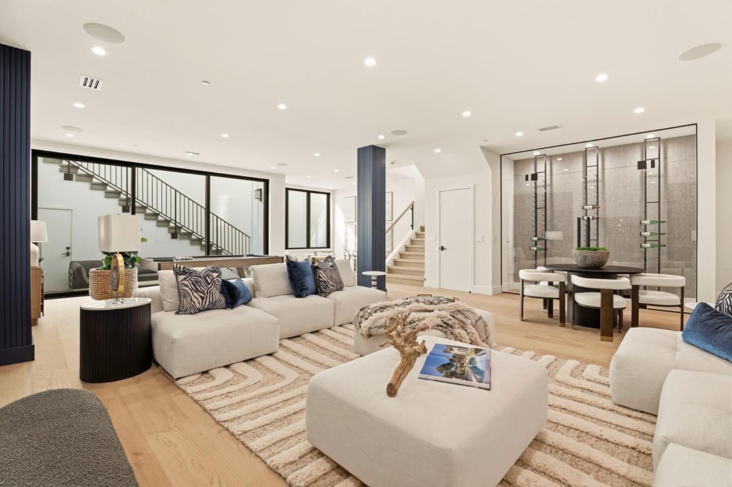 Detail Gallery Image 34 of 40 For 2319 Warner Range Ave, Menlo Park,  CA 94025 - 7 Beds | 8/1 Baths