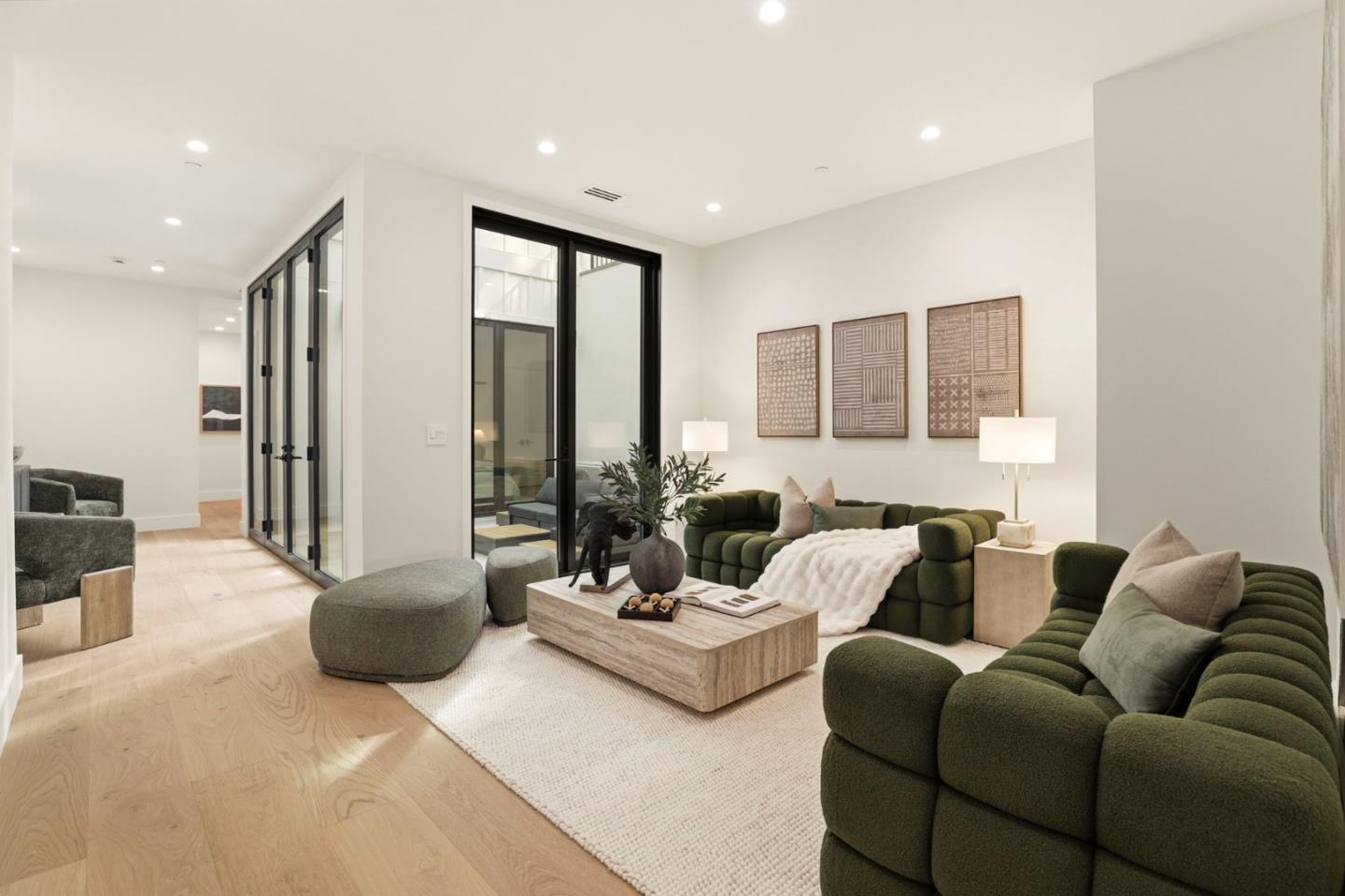 Detail Gallery Image 36 of 40 For 2319 Warner Range Ave, Menlo Park,  CA 94025 - 7 Beds | 8/1 Baths