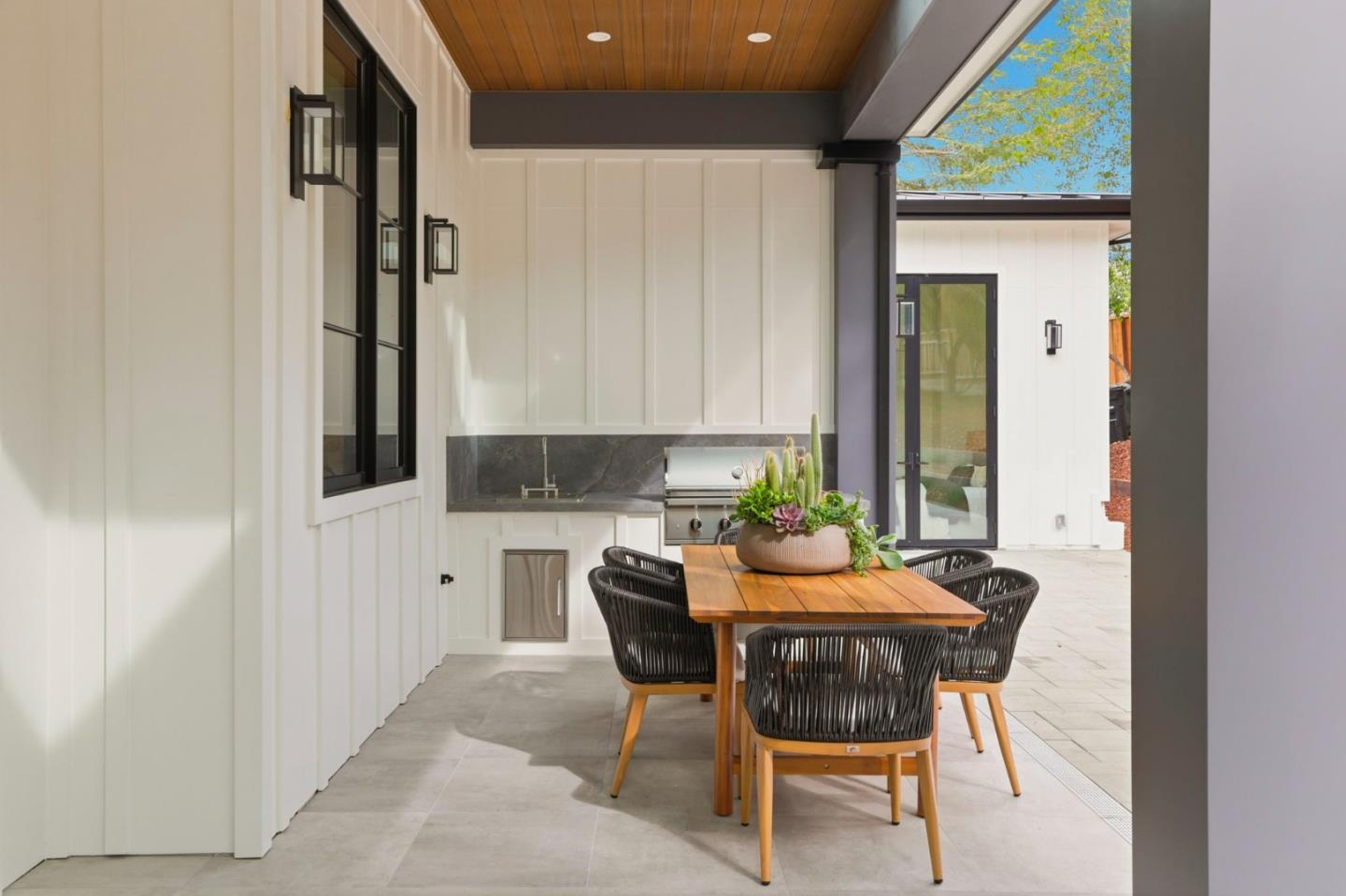 Detail Gallery Image 39 of 40 For 2319 Warner Range Ave, Menlo Park,  CA 94025 - 7 Beds | 8/1 Baths