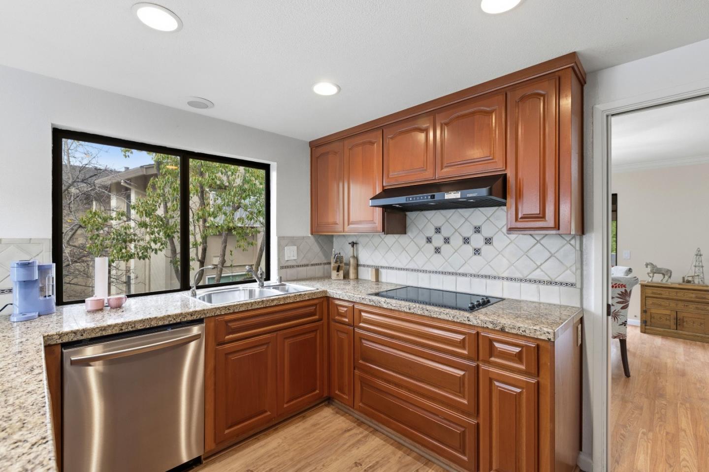 Photo #16: ML82035848 Listing: Photo #16