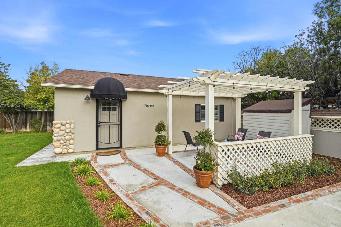 Detail Gallery Image 21 of 27 For 716 N 5th, San Jose,  CA 95112 - 6 Beds | 5 Baths