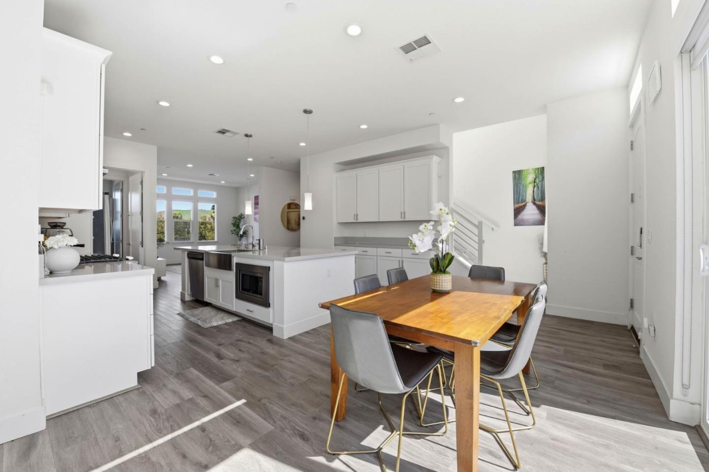 Detail Gallery Image 18 of 48 For 2449 Washington Blvd, Fremont,  CA 94539 - 4 Beds | 3/1 Baths