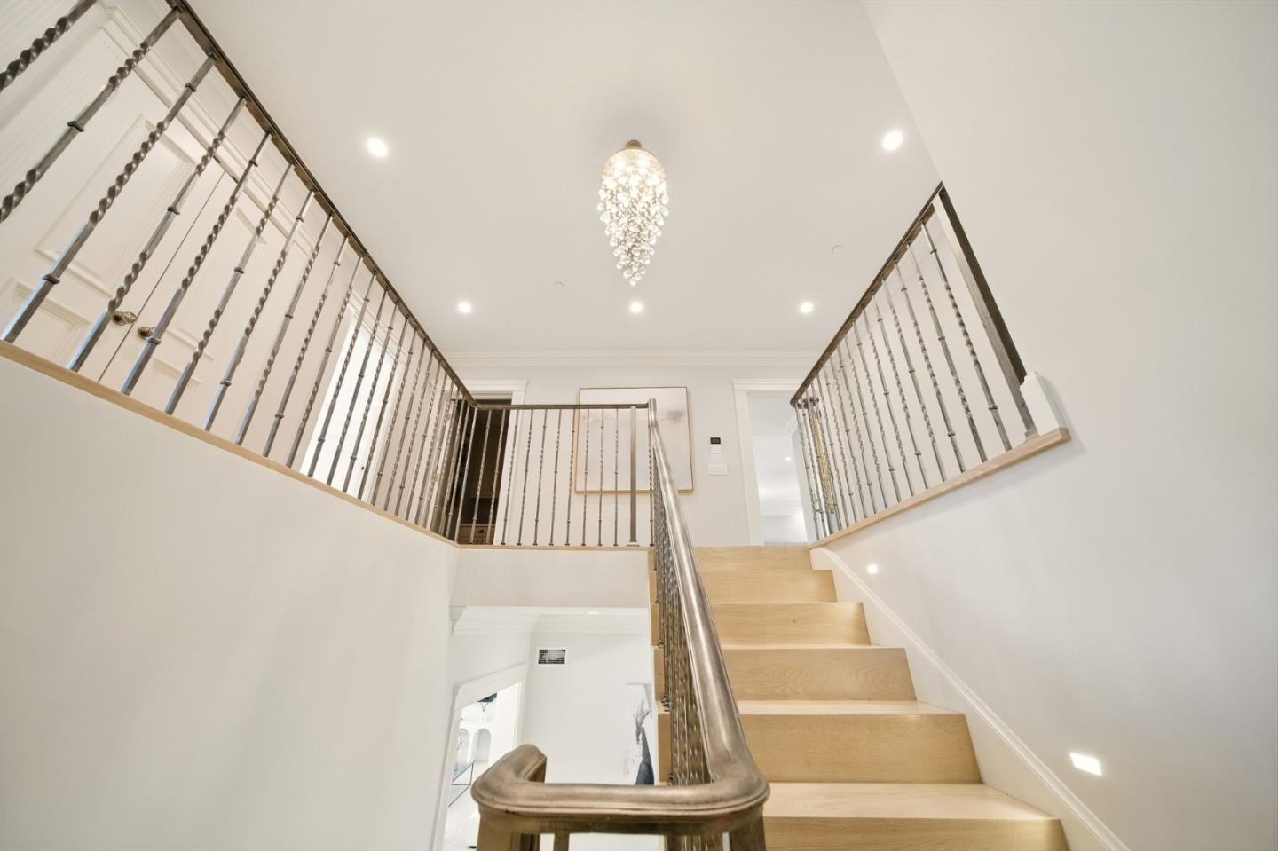 Detail Gallery Image 32 of 93 For 830 Bromfield Rd, San Mateo,  CA 94402 - 4 Beds | 4/2 Baths