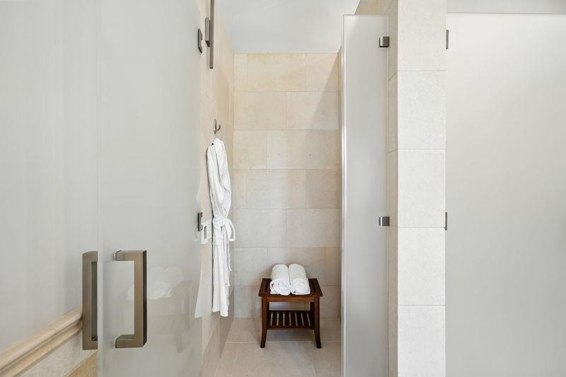 Detail Gallery Image 42 of 93 For 830 Bromfield Rd, San Mateo,  CA 94402 - 4 Beds | 4/2 Baths