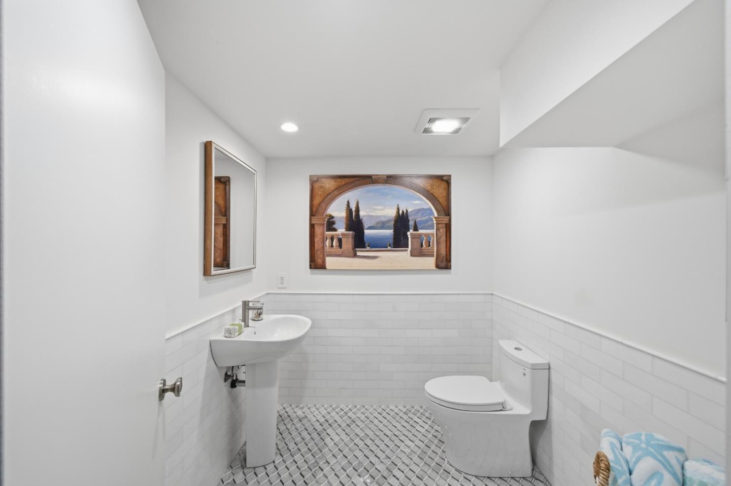 Detail Gallery Image 54 of 93 For 830 Bromfield Rd, San Mateo,  CA 94402 - 4 Beds | 4/2 Baths