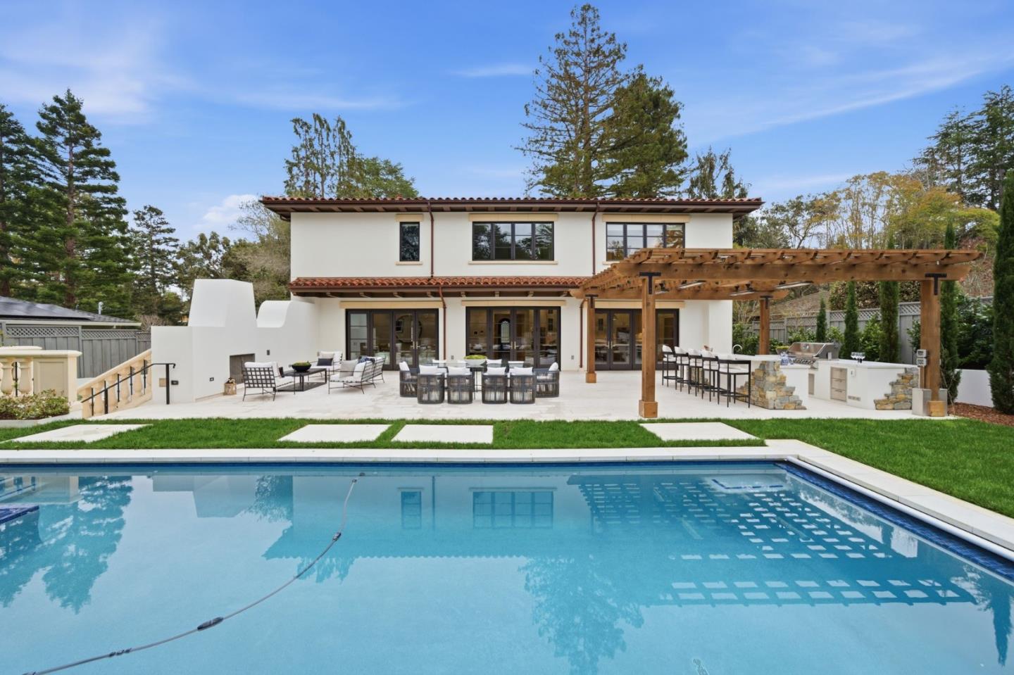 Detail Gallery Image 66 of 93 For 830 Bromfield Rd, San Mateo,  CA 94402 - 4 Beds | 4/2 Baths