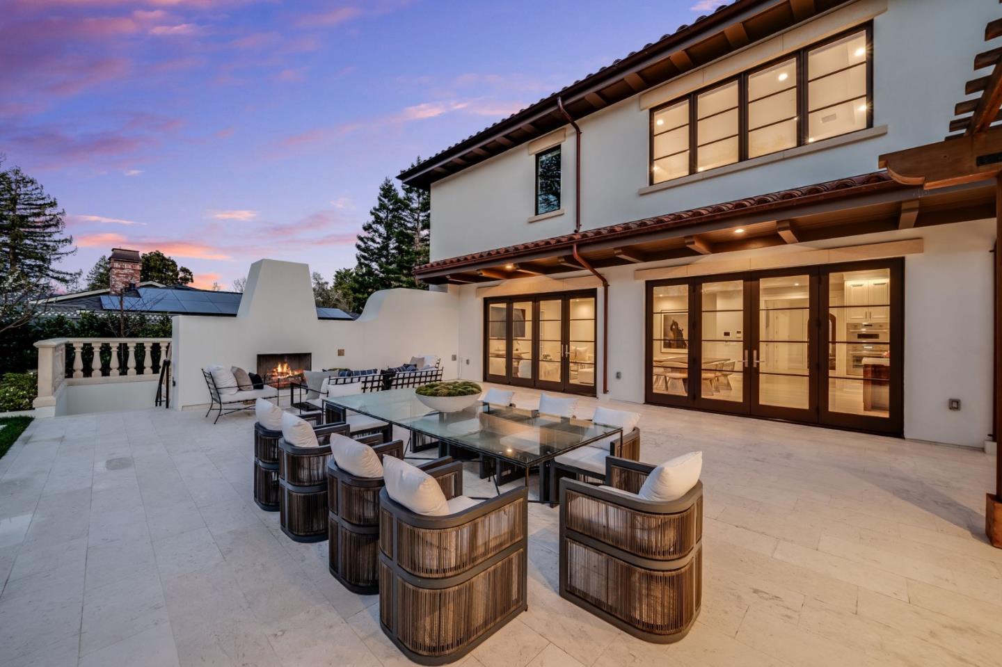 Detail Gallery Image 75 of 93 For 830 Bromfield Rd, San Mateo,  CA 94402 - 4 Beds | 4/2 Baths