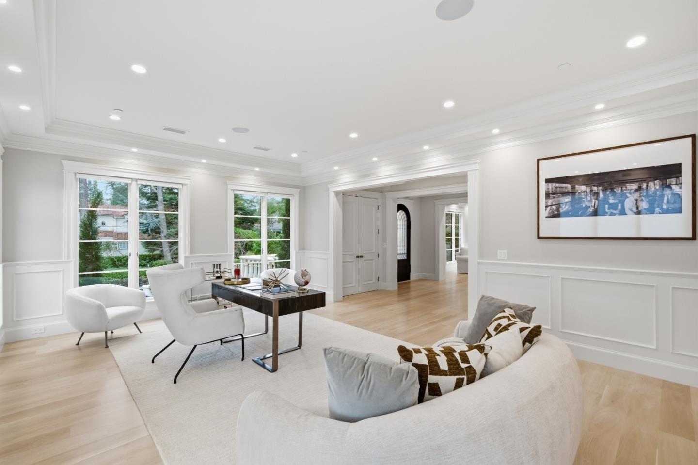 Detail Gallery Image 8 of 93 For 830 Bromfield Rd, San Mateo,  CA 94402 - 4 Beds | 4/2 Baths