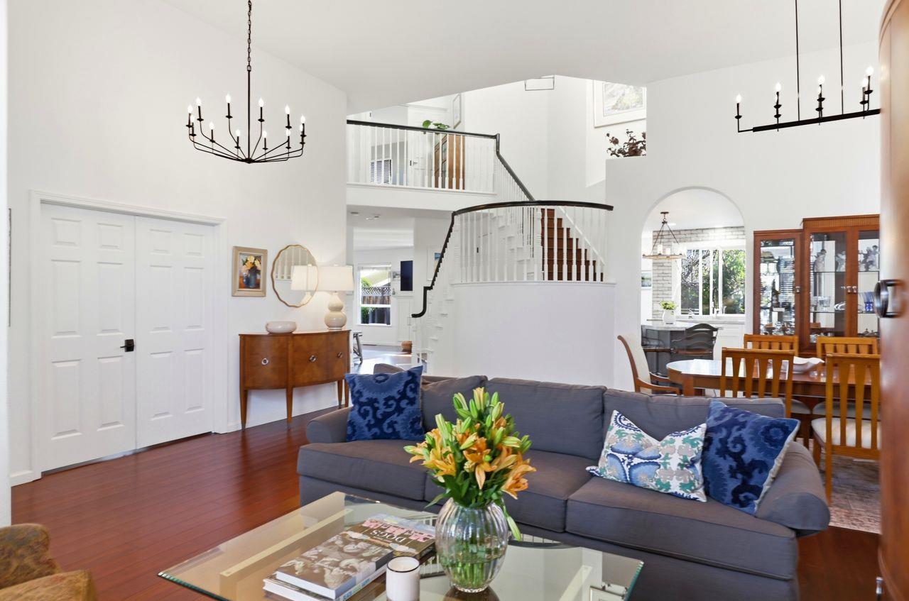 Detail Gallery Image 6 of 45 For 1320 Heritage Way, Gilroy,  CA 95020 - 4 Beds | 3 Baths