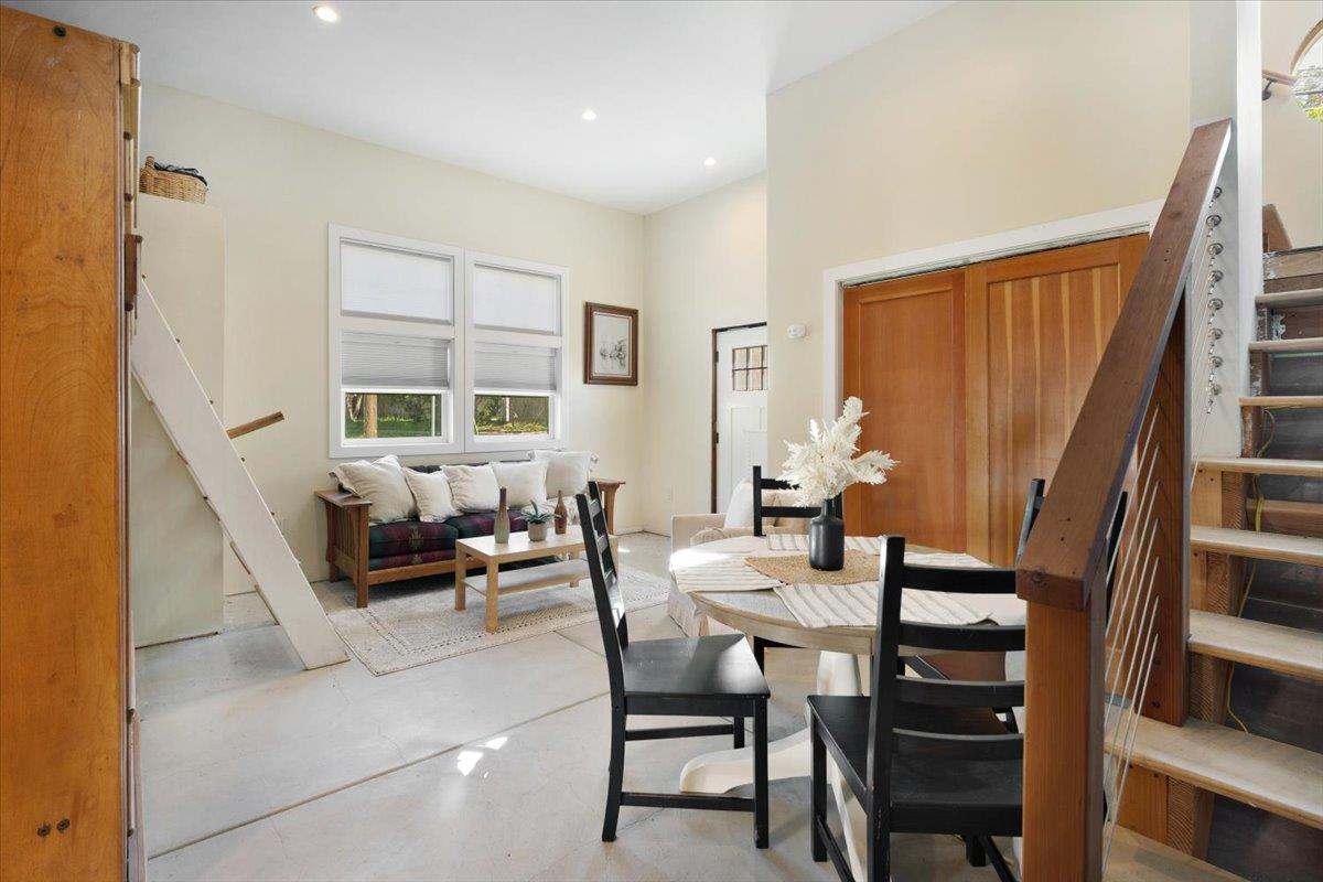 Detail Gallery Image 19 of 41 For 501 Pine Street, Aptos,  CA 95003 - 3 Beds | 3 Baths