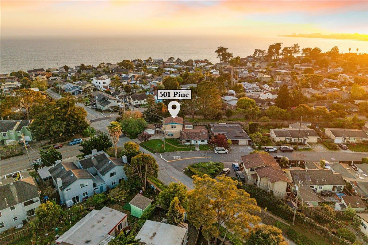 Detail Gallery Image 37 of 41 For 501 Pine Street, Aptos,  CA 95003 - 3 Beds | 3 Baths