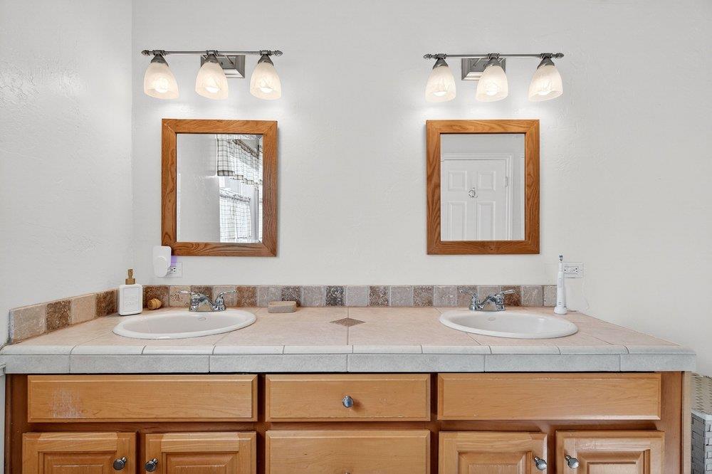 Detail Gallery Image 19 of 38 For 14 San Juan Dr, Salinas,  CA 93901 - 2 Beds | 2 Baths