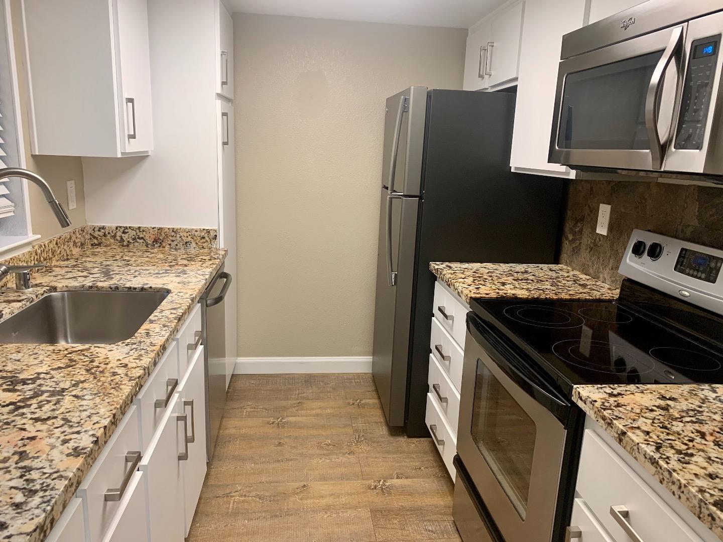 Detail Gallery Image 11 of 15 For 5412 Makati Cir, San Jose,  CA 95123 - 1 Beds | 1 Baths