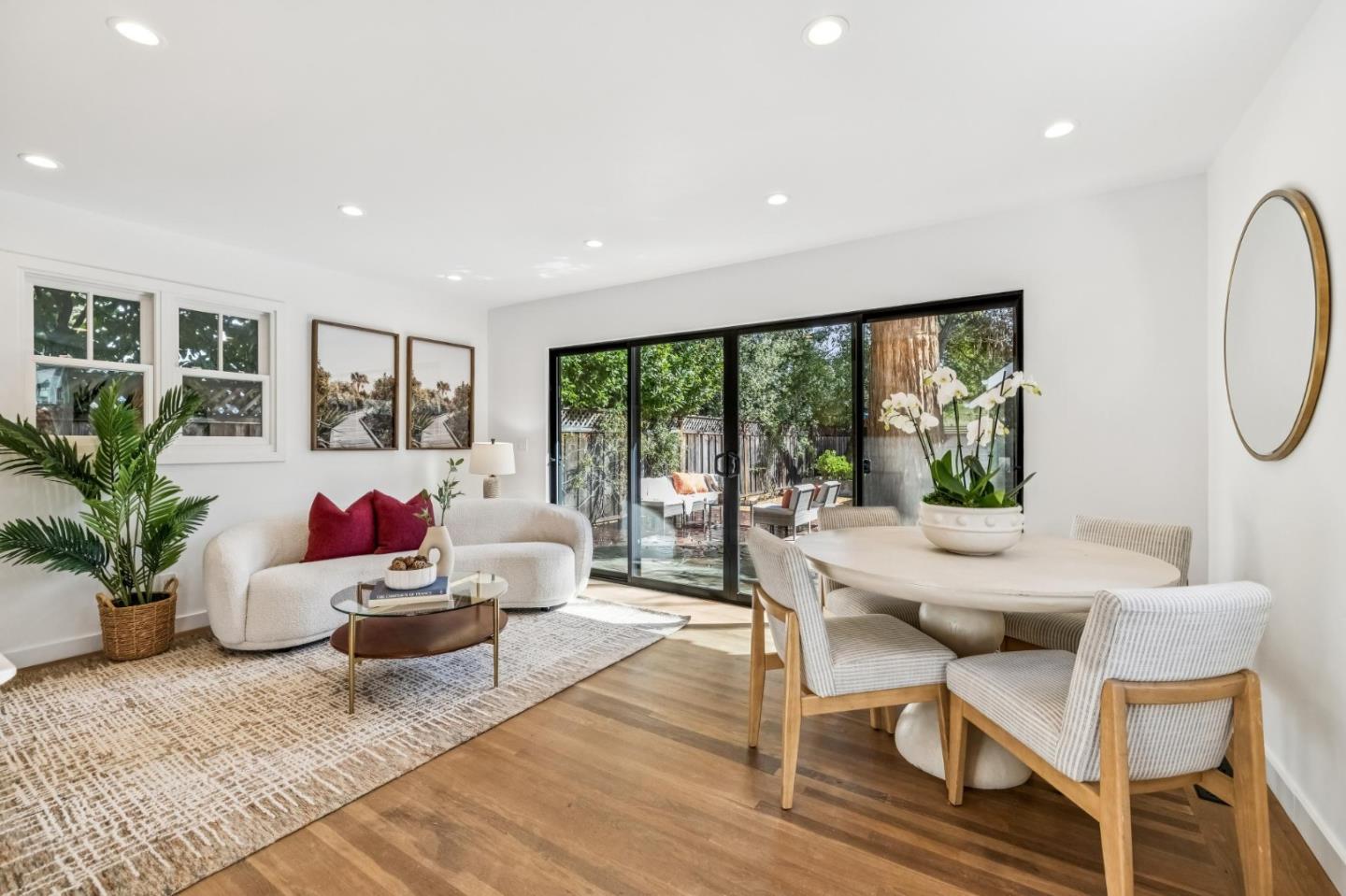 Detail Gallery Image 6 of 18 For 626 Central Ave, Menlo Park,  CA 94025 - 4 Beds | 3 Baths