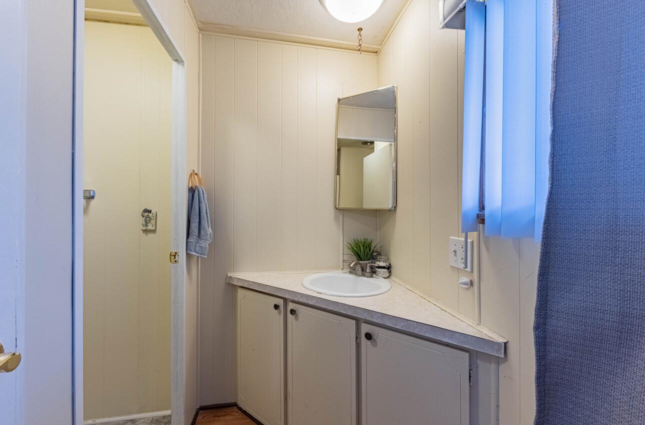Detail Gallery Image 13 of 22 For 55 San Juan Grade Rd #79,  Salinas,  CA 93906 - 2 Beds | 2 Baths