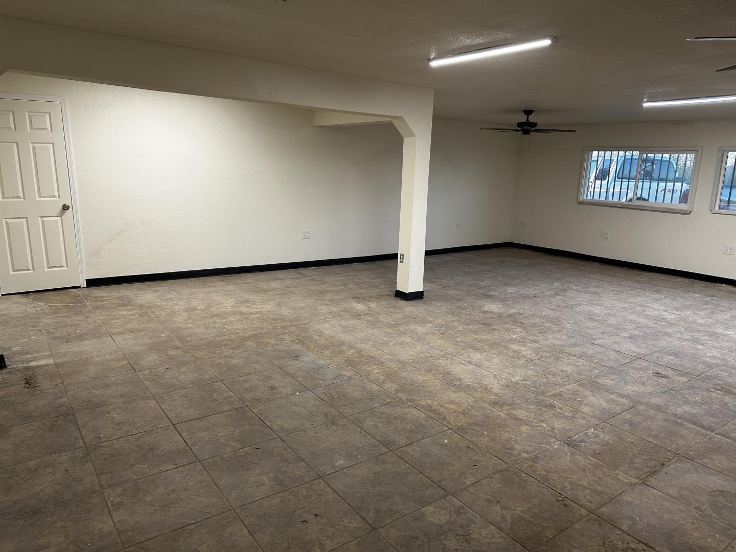 Detail Gallery Image 5 of 18 For 20860 Avenue 18 1/2 Ave #20886,  Madera,  CA 93637 - – Beds | – Baths