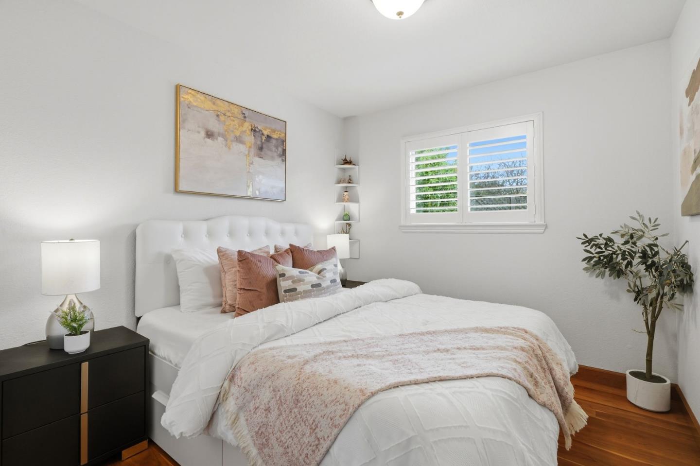 Detail Gallery Image 10 of 55 For 211 Beegum Way, San Jose,  CA 95123 - 6 Beds | 4 Baths