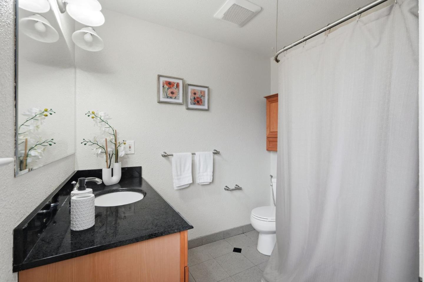 Detail Gallery Image 20 of 55 For 211 Beegum Way, San Jose,  CA 95123 - 6 Beds | 4 Baths