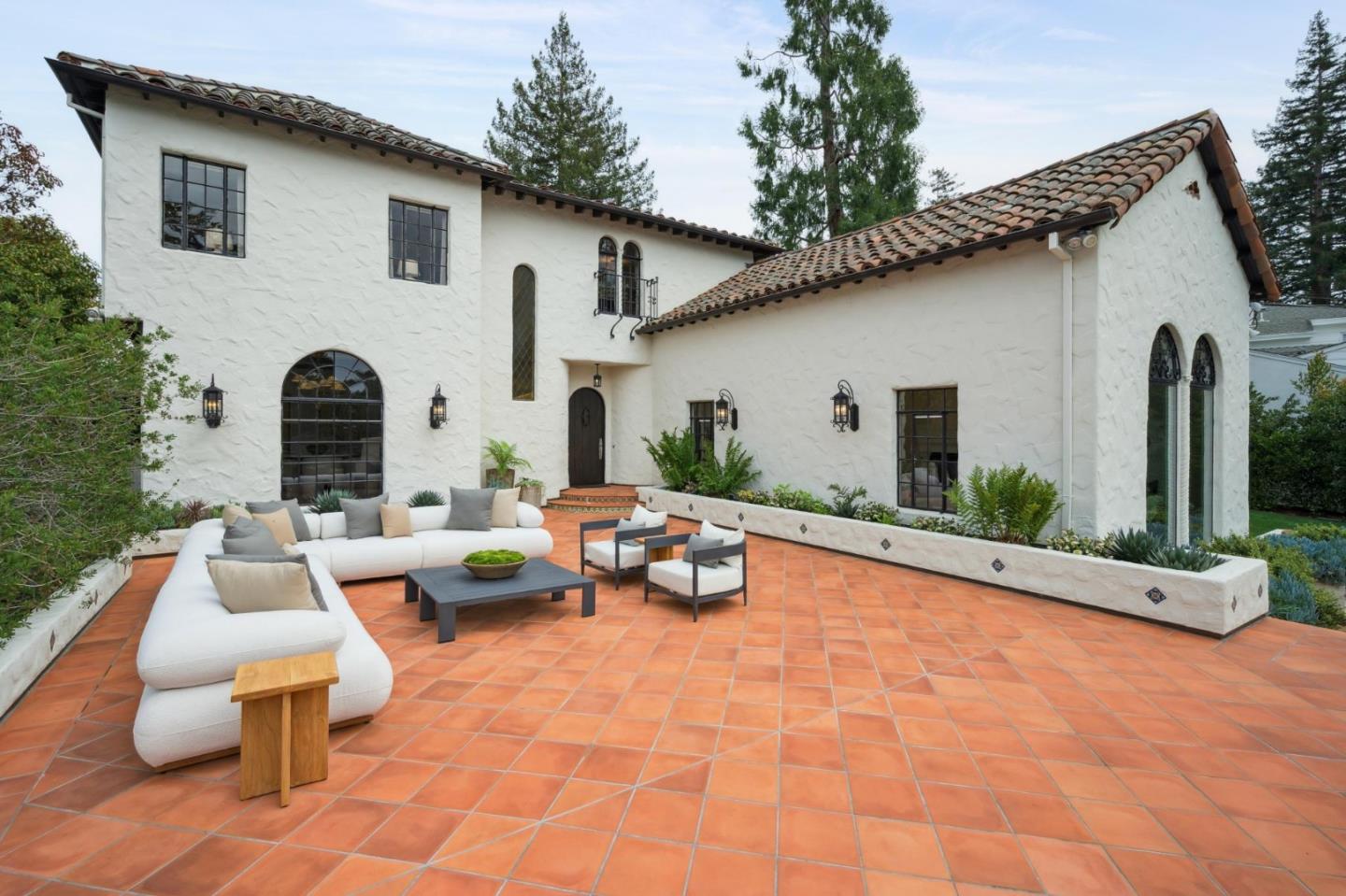 Detail Gallery Image 10 of 99 For 414 Edgewood Rd, San Mateo,  CA 94402 - 4 Beds | 4/1 Baths