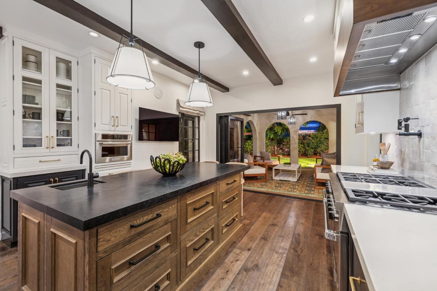 Detail Gallery Image 108 of 112 For 414 Edgewood Rd, San Mateo,  CA 94402 - 4 Beds | 4/1 Baths