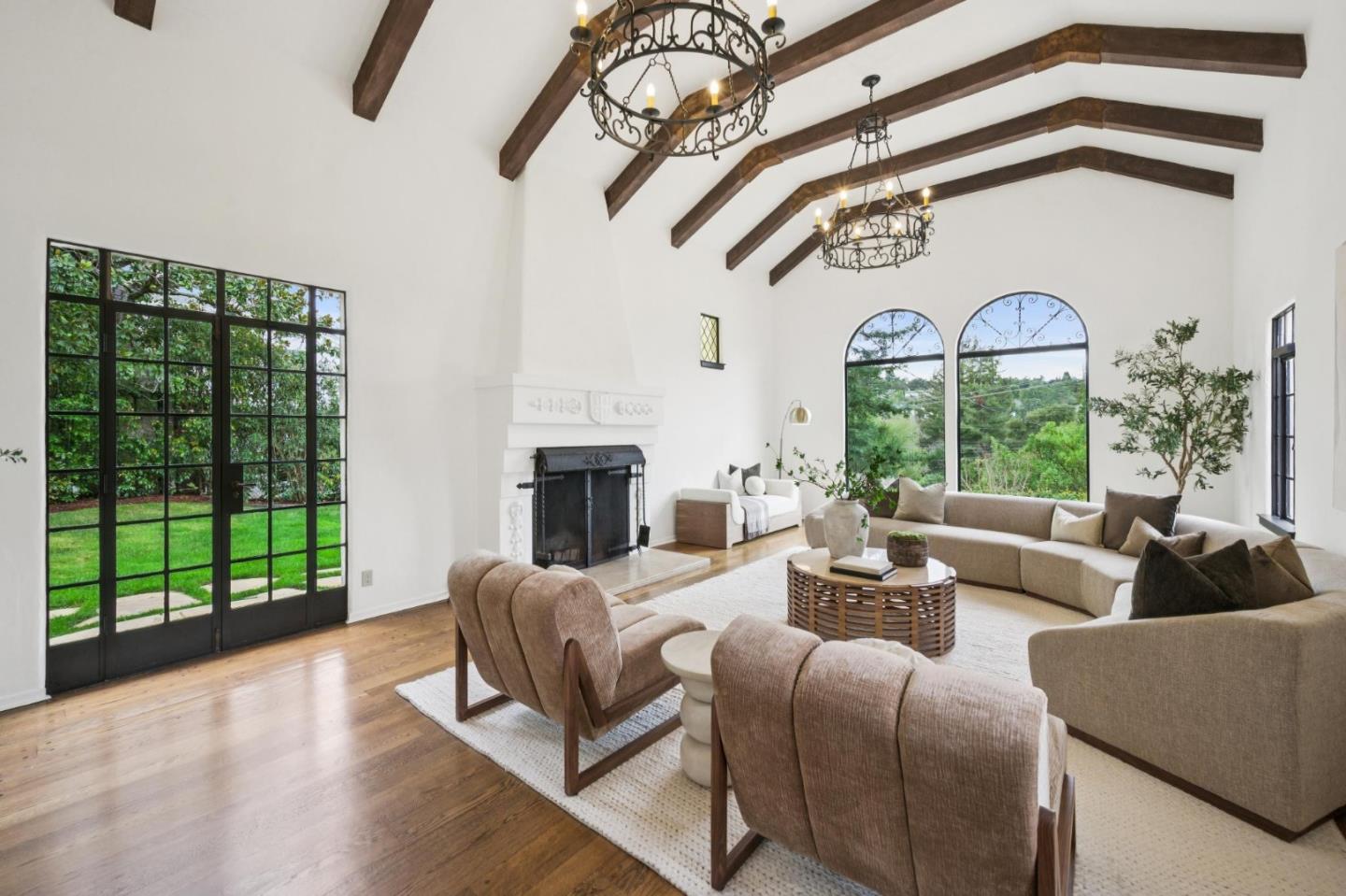 Detail Gallery Image 20 of 99 For 414 Edgewood Rd, San Mateo,  CA 94402 - 4 Beds | 4/1 Baths