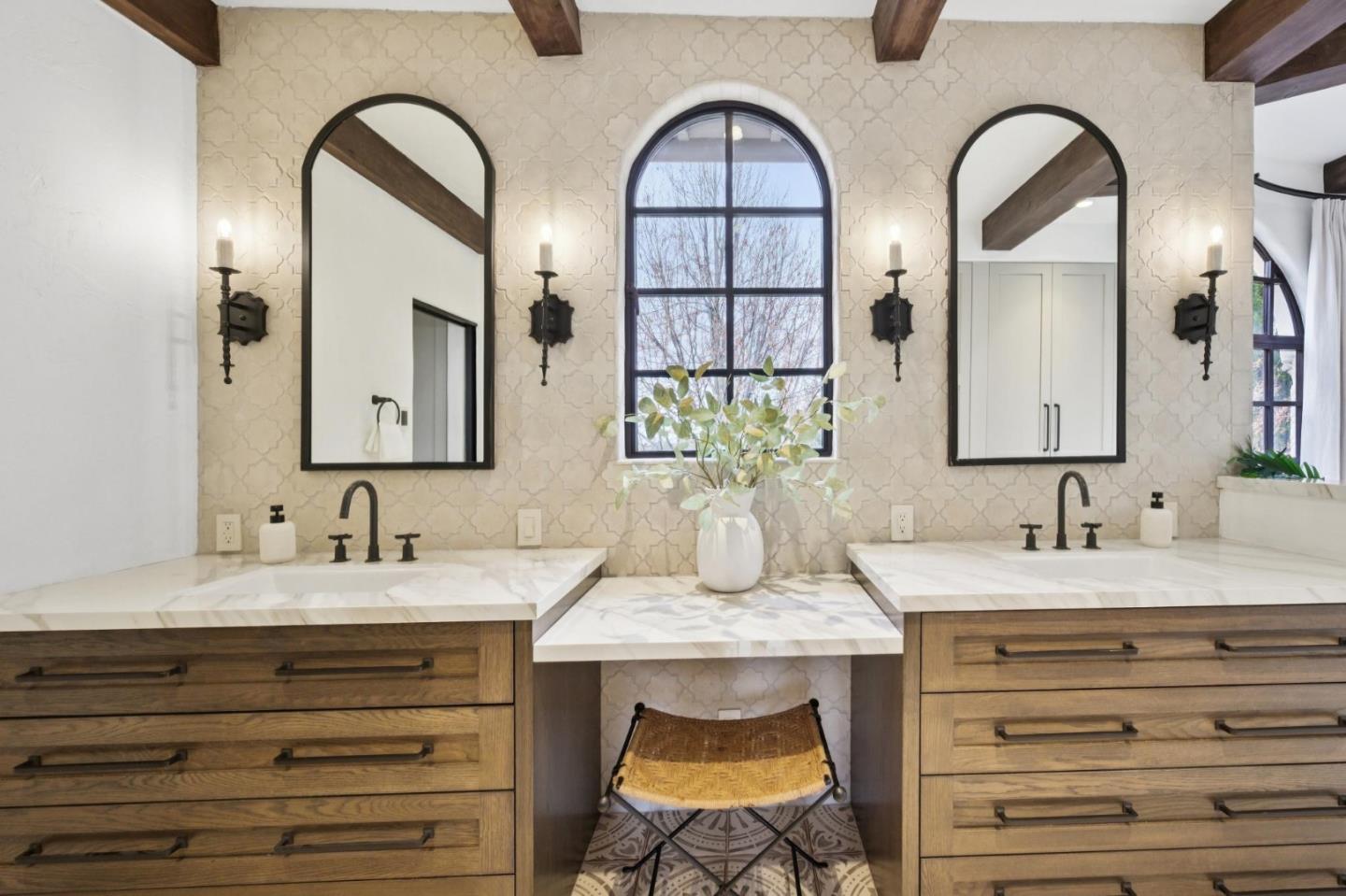 Detail Gallery Image 49 of 99 For 414 Edgewood Rd, San Mateo,  CA 94402 - 4 Beds | 4/1 Baths