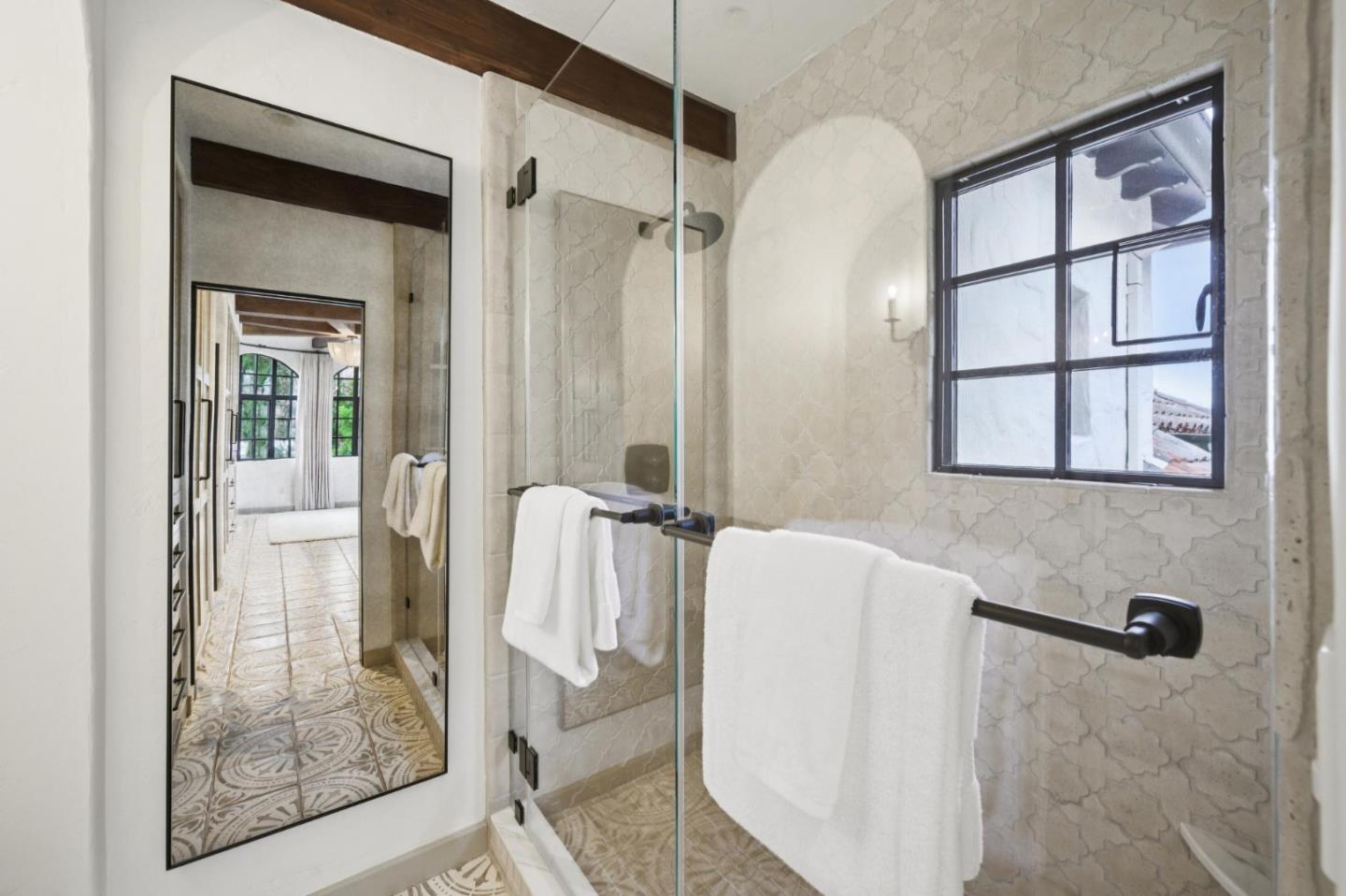 Detail Gallery Image 52 of 99 For 414 Edgewood Rd, San Mateo,  CA 94402 - 4 Beds | 4/1 Baths