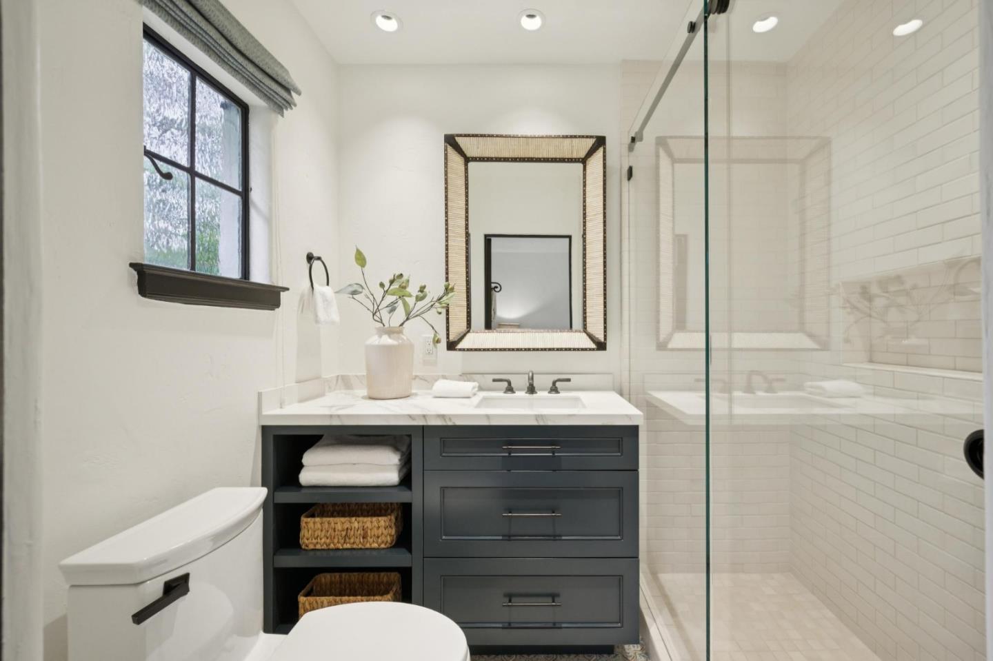 Detail Gallery Image 69 of 99 For 414 Edgewood Rd, San Mateo,  CA 94402 - 4 Beds | 4/1 Baths