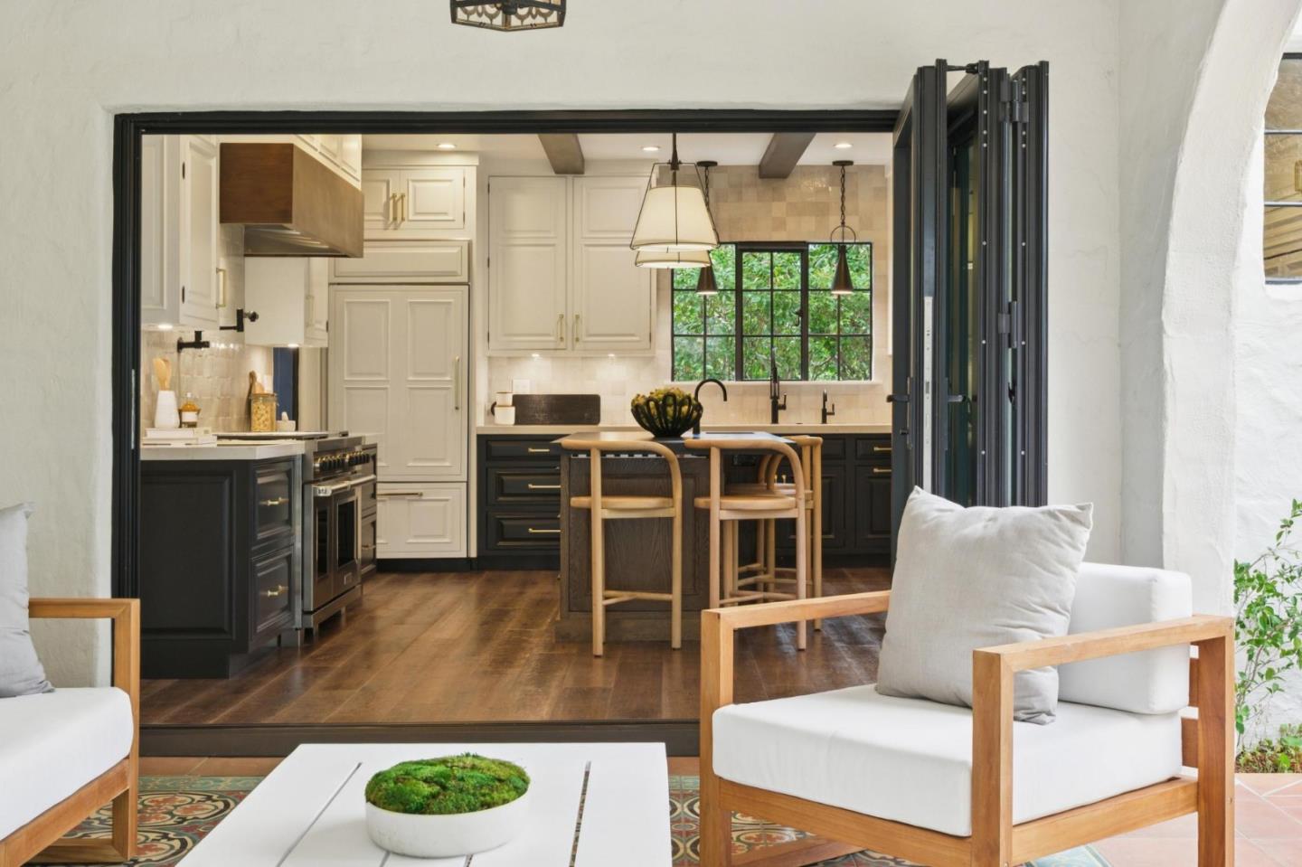 Detail Gallery Image 84 of 99 For 414 Edgewood Rd, San Mateo,  CA 94402 - 4 Beds | 4/1 Baths