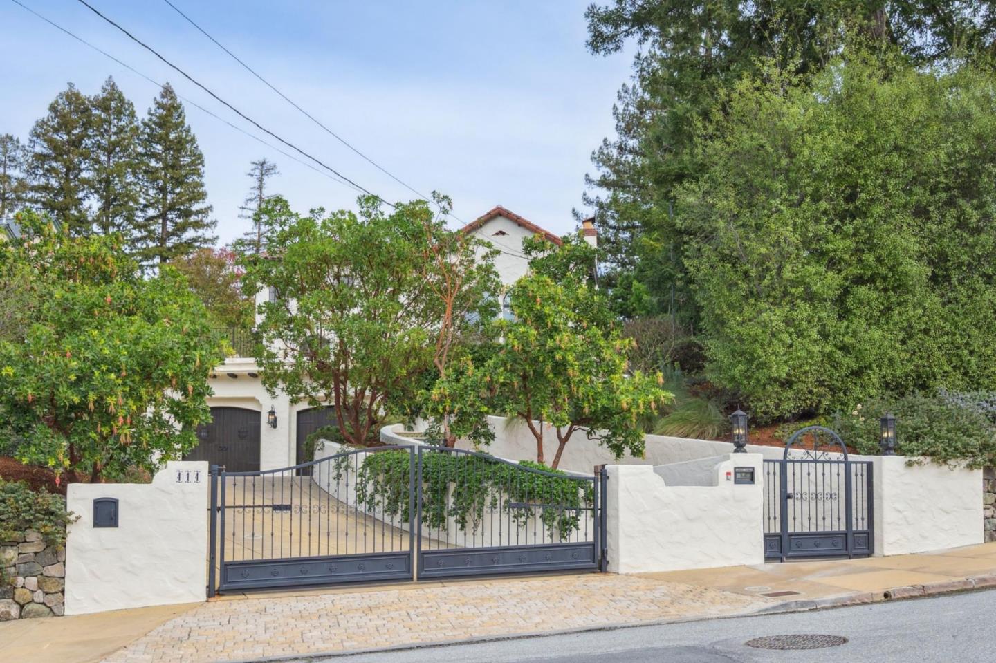 Detail Gallery Image 95 of 99 For 414 Edgewood Rd, San Mateo,  CA 94402 - 4 Beds | 4/1 Baths