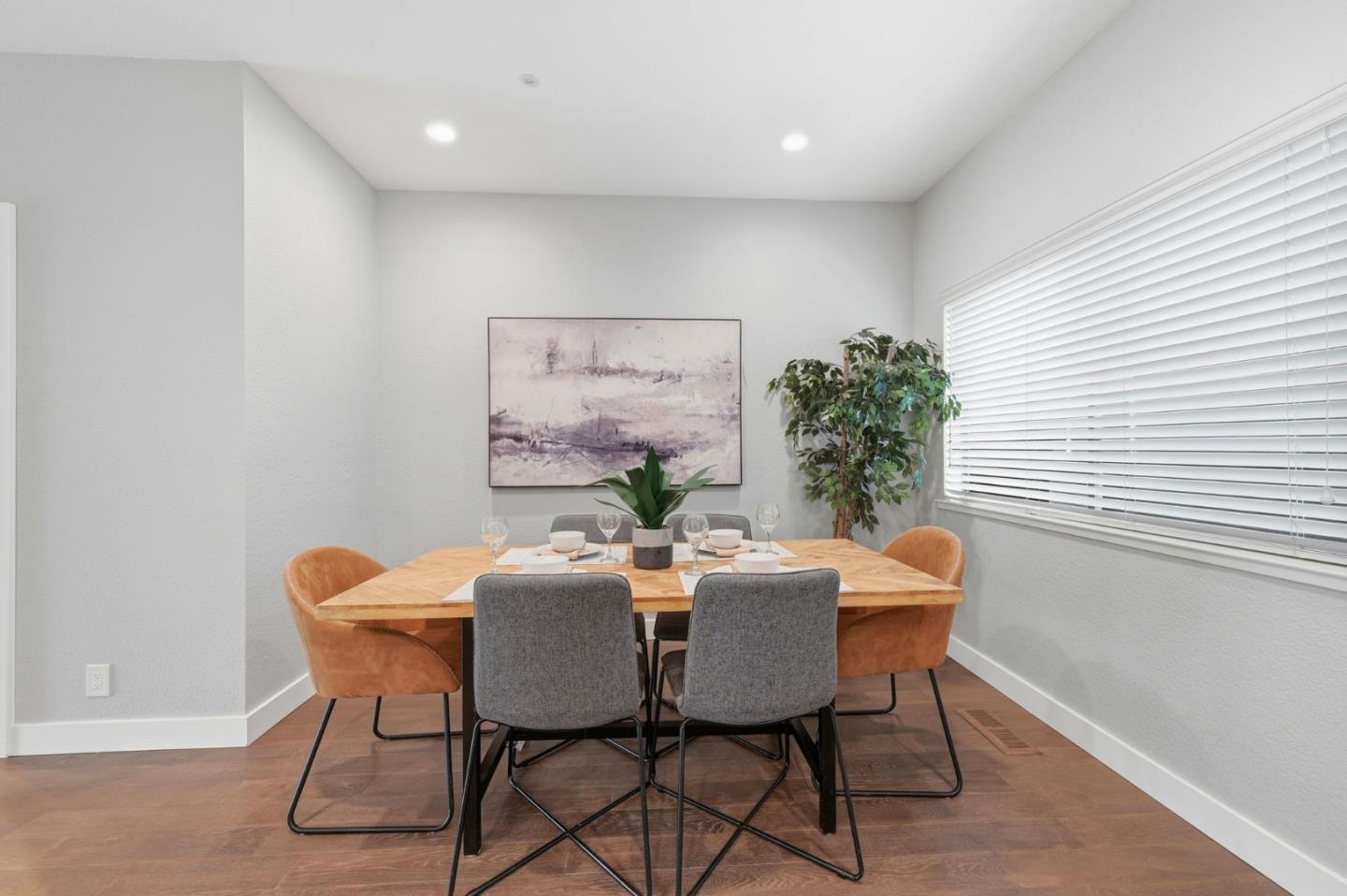 Detail Gallery Image 12 of 32 For 7625 Mission St, Daly City,  CA 94014 - 3 Beds | 2/1 Baths