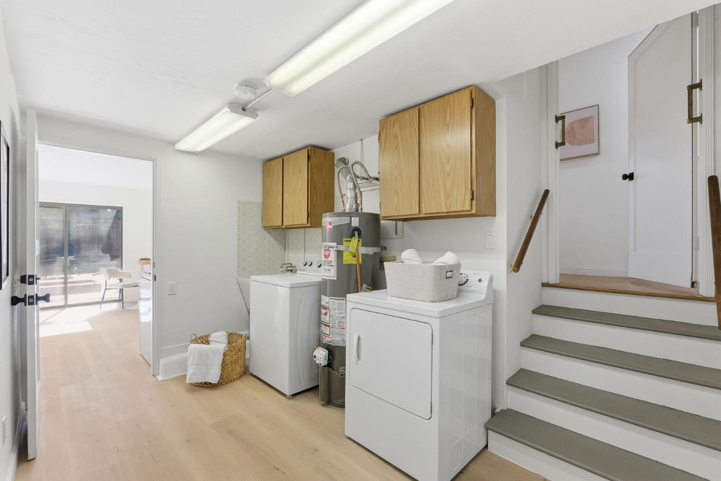 Detail Gallery Image 25 of 37 For 319 30th Ave, San Mateo,  CA 94403 - 4 Beds | 3/1 Baths