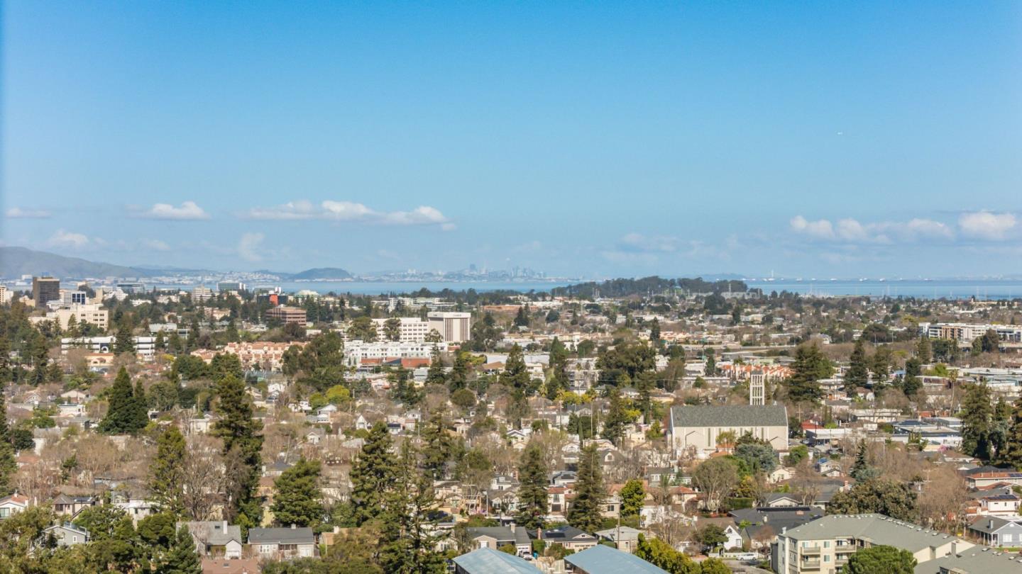 Detail Gallery Image 36 of 37 For 319 30th Ave, San Mateo,  CA 94403 - 4 Beds | 3/1 Baths