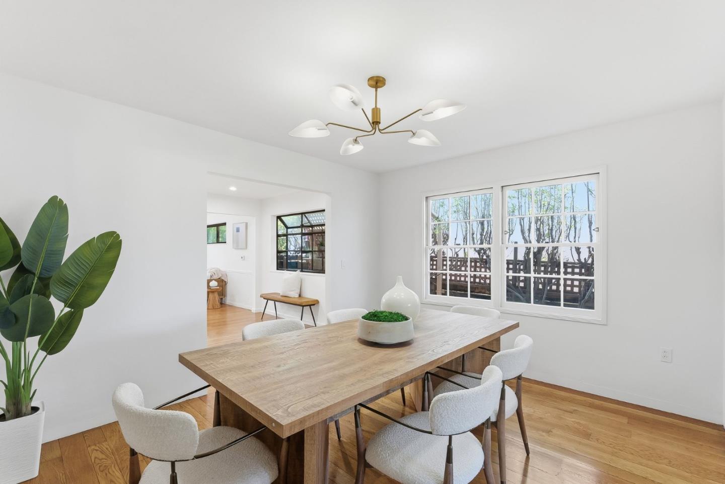 Detail Gallery Image 7 of 37 For 319 30th Ave, San Mateo,  CA 94403 - 4 Beds | 3/1 Baths