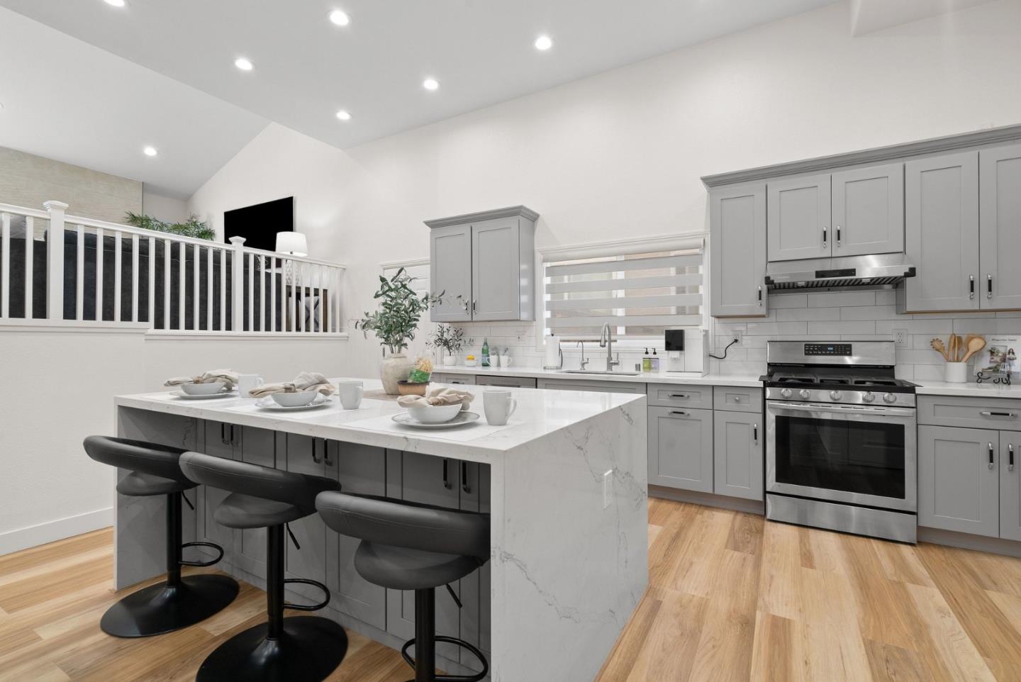 Detail Gallery Image 14 of 53 For 2646 Norcross Dr, San Jose,  CA 95148 - 4 Beds | 3 Baths