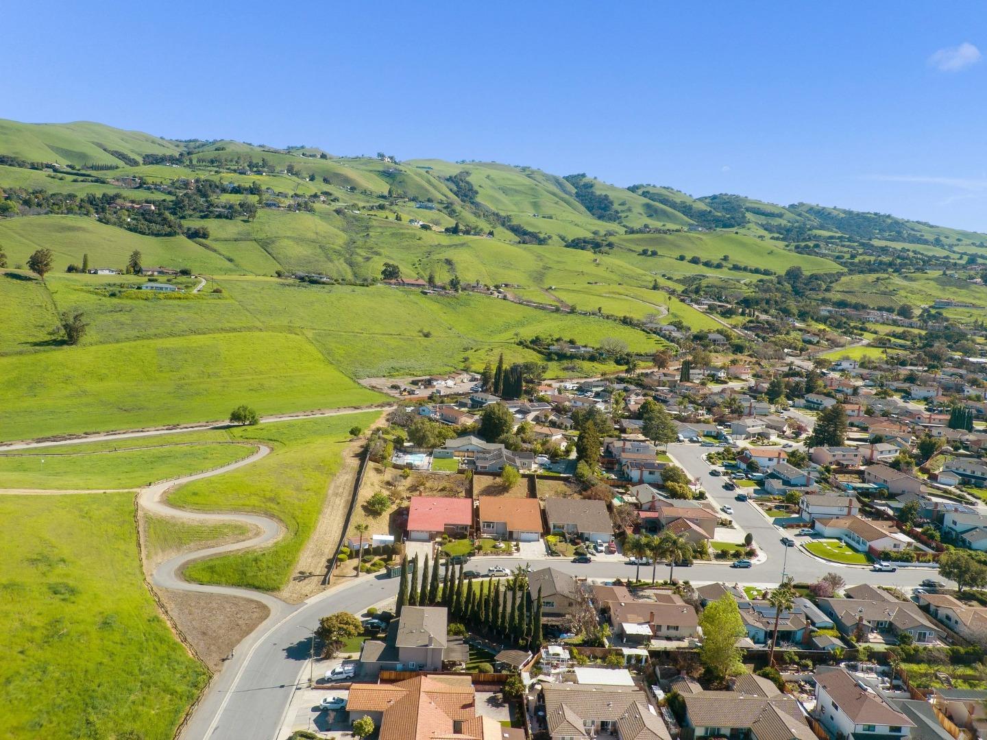 Detail Gallery Image 51 of 53 For 2646 Norcross Dr, San Jose,  CA 95148 - 4 Beds | 3 Baths