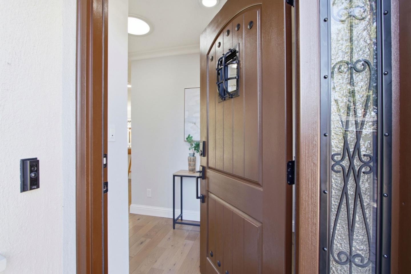 Detail Gallery Image 6 of 38 For 2356 Venndale Ave, San Jose,  CA 95124 - 4 Beds | 2 Baths