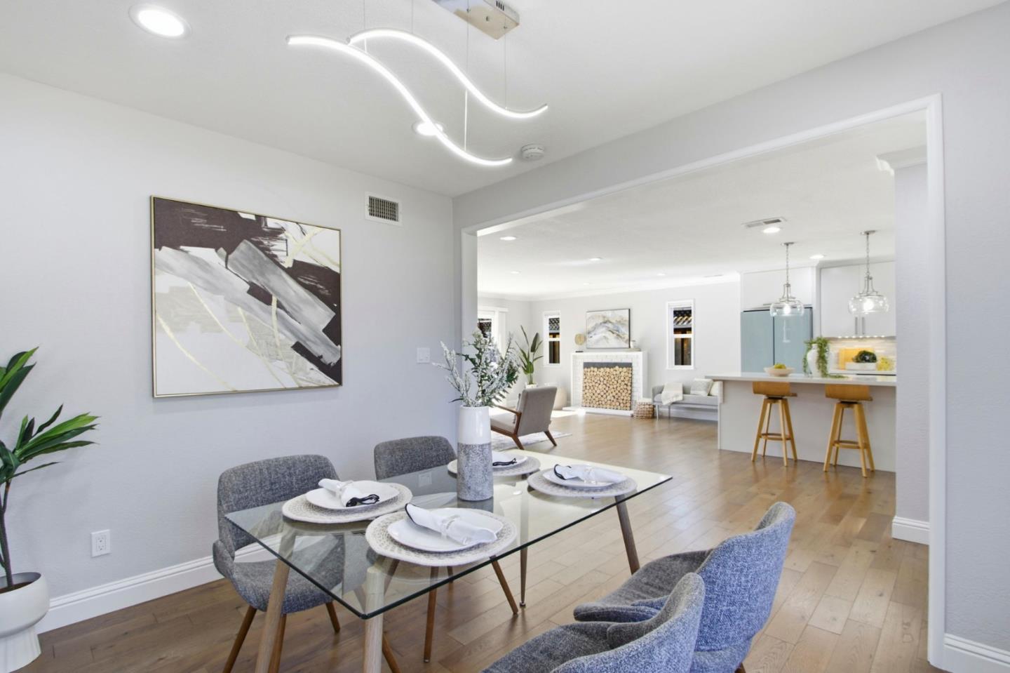 Detail Gallery Image 9 of 38 For 2356 Venndale Ave, San Jose,  CA 95124 - 4 Beds | 2 Baths