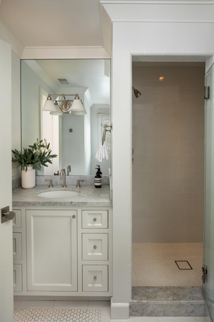 Detail Gallery Image 14 of 20 For 1440 Bay Laurel Dr, Menlo Park,  CA 94025 - 4 Beds | 4 Baths