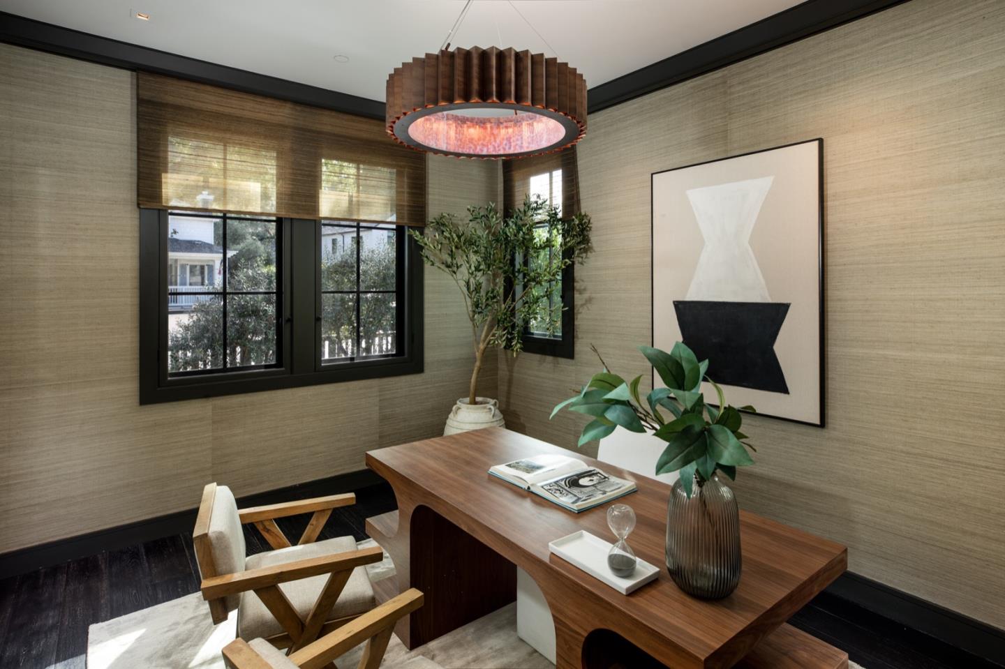 Detail Gallery Image 3 of 20 For 1440 Bay Laurel Dr, Menlo Park,  CA 94025 - 4 Beds | 4 Baths