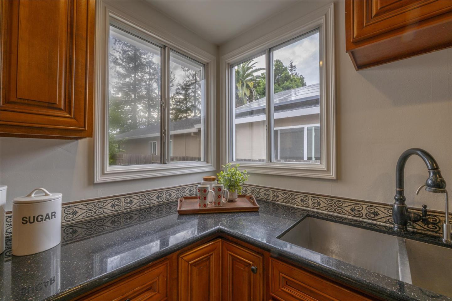 Detail Gallery Image 19 of 32 For 3354 Page St, Redwood City,  CA 94063 - 3 Beds | 2 Baths