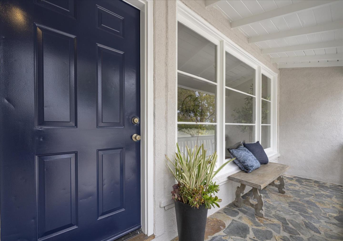 Detail Gallery Image 6 of 32 For 3354 Page St, Redwood City,  CA 94063 - 3 Beds | 2 Baths