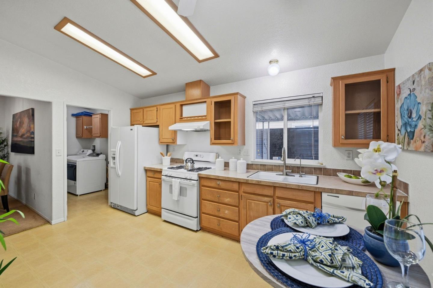 Detail Gallery Image 14 of 41 For 195 Blossom Hill Rd #156,  San Jose,  CA 95123 - 3 Beds | 2 Baths